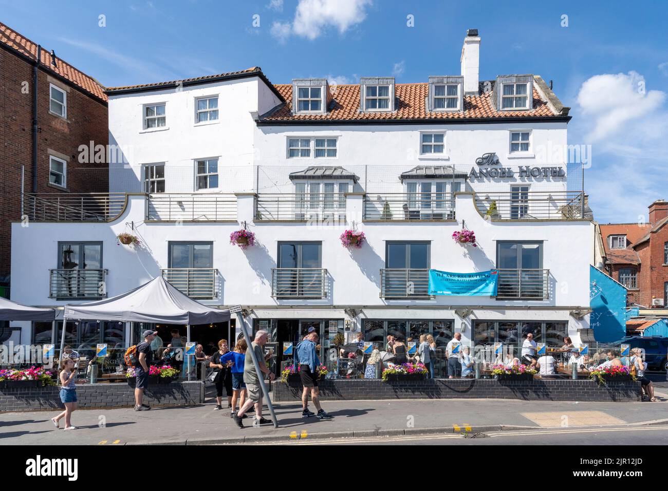 The Angel Hotel - Wetherspoon Public House - New Quay Road, Whitby, North Yorkshire, Yorkshire, England, VEREINIGTES KÖNIGREICH Stockfoto