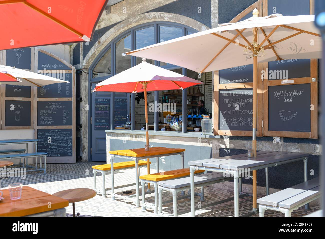 Das Kaffeehaus mit der Seilbahn, die Parade, Viking Bay Beachfront, Broadstairs, Kent, VEREINIGTES KÖNIGREICH Stockfoto