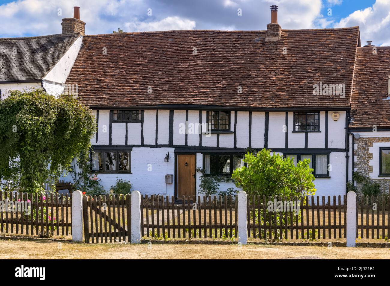 TUDOR Style schwarz-weiße Hütte, Flamstead Village, Hertfordshire Stockfoto