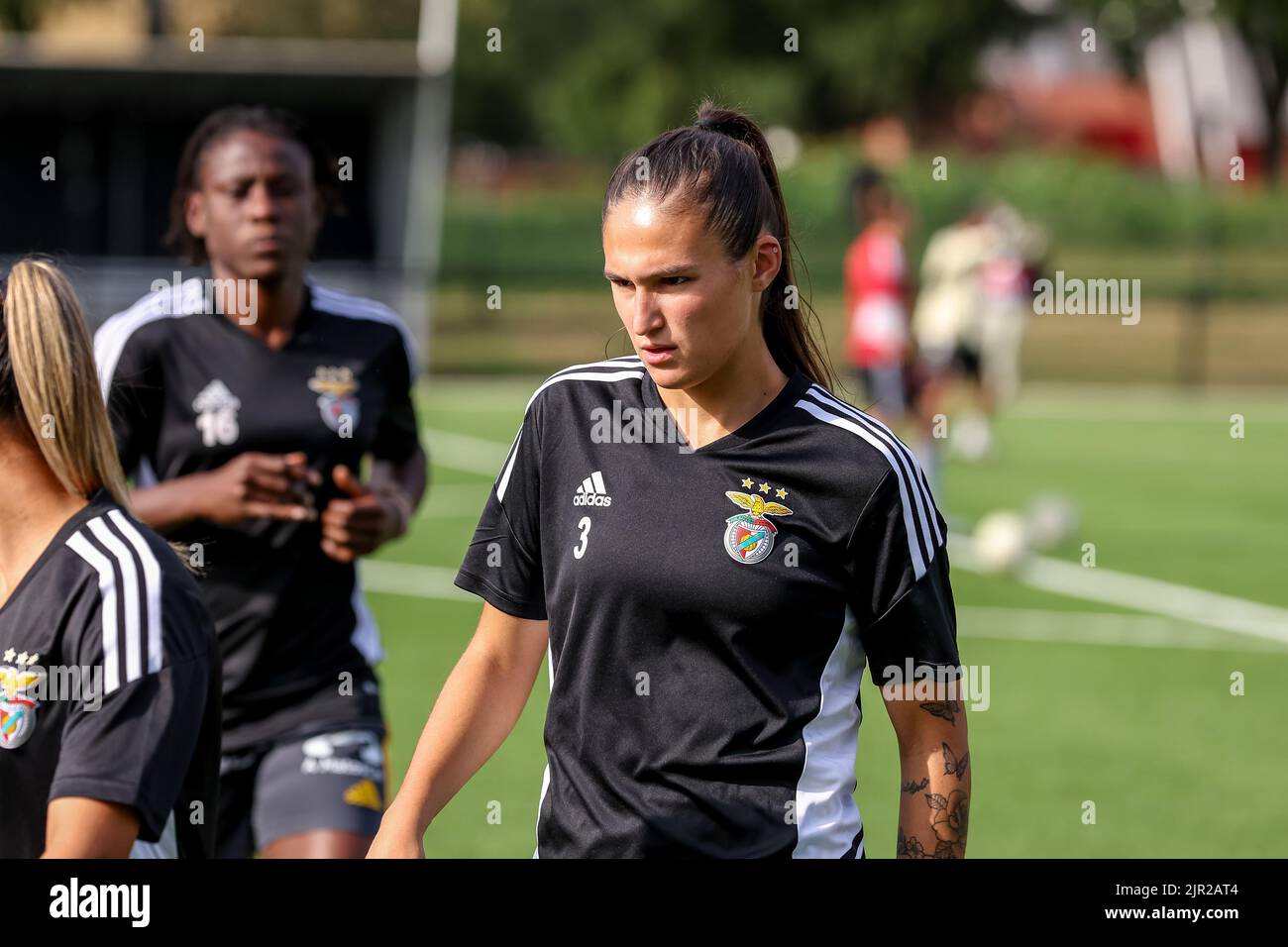 ENSCHEDE, NIEDERLANDE - 21. AUGUST: Ana Seica von SL Benfica während des Qualifikationsspiels der UEFA Woman's Champions League zwischen dem FC Twente VR und SL Benfica VR am 21. August 2022 im Sportcampus Diekman in Enschede, Niederlande (Foto: Marcel ter Bals/Orange Picles) Stockfoto