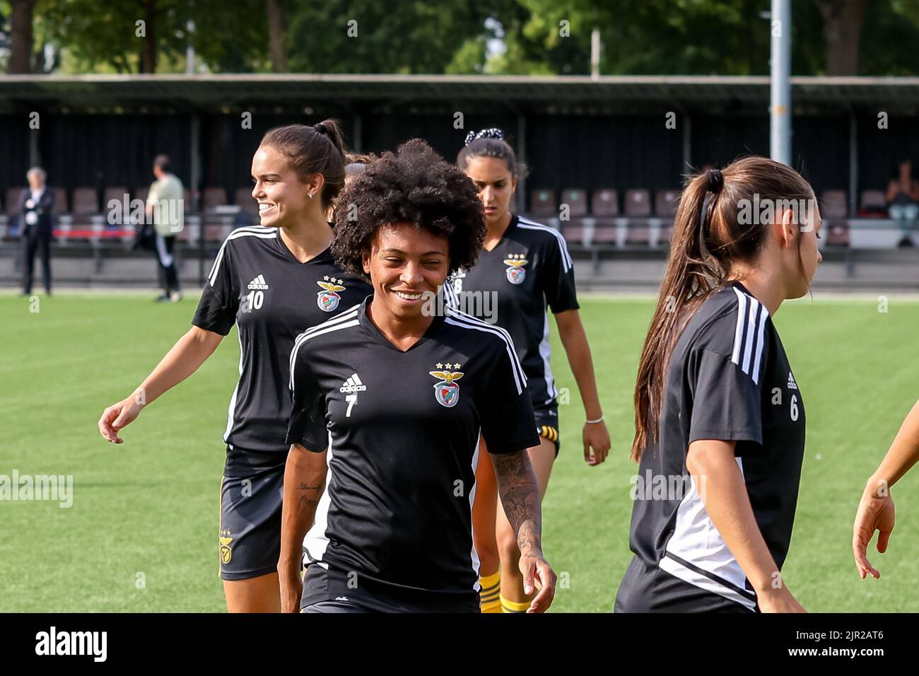 ENSCHEDE, NIEDERLANDE - 21. AUGUST: Valeria Silva von SL Benfica während des Qualifikationsspiels der UEFA Woman's Champions League zwischen dem FC Twente VR und SL Benfica VR am 21. August 2022 im Sportcampus Diekman in Enschede, Niederlande (Foto: Marcel ter Bals/Orange Picles) Stockfoto