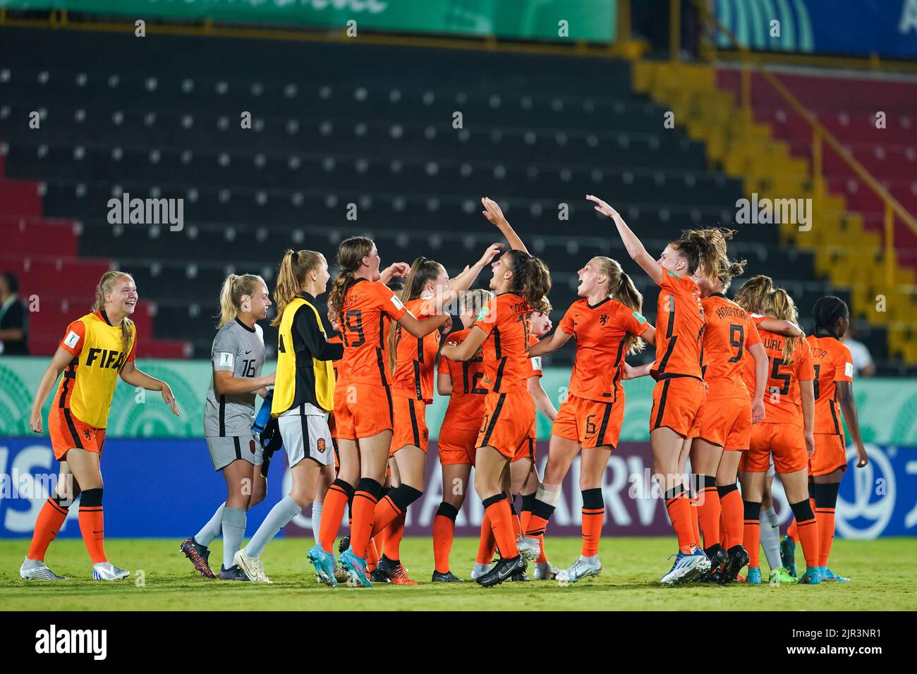 Alajuela, Costa Rica, August 21. 2022: Niederländische Spieler feiern ...