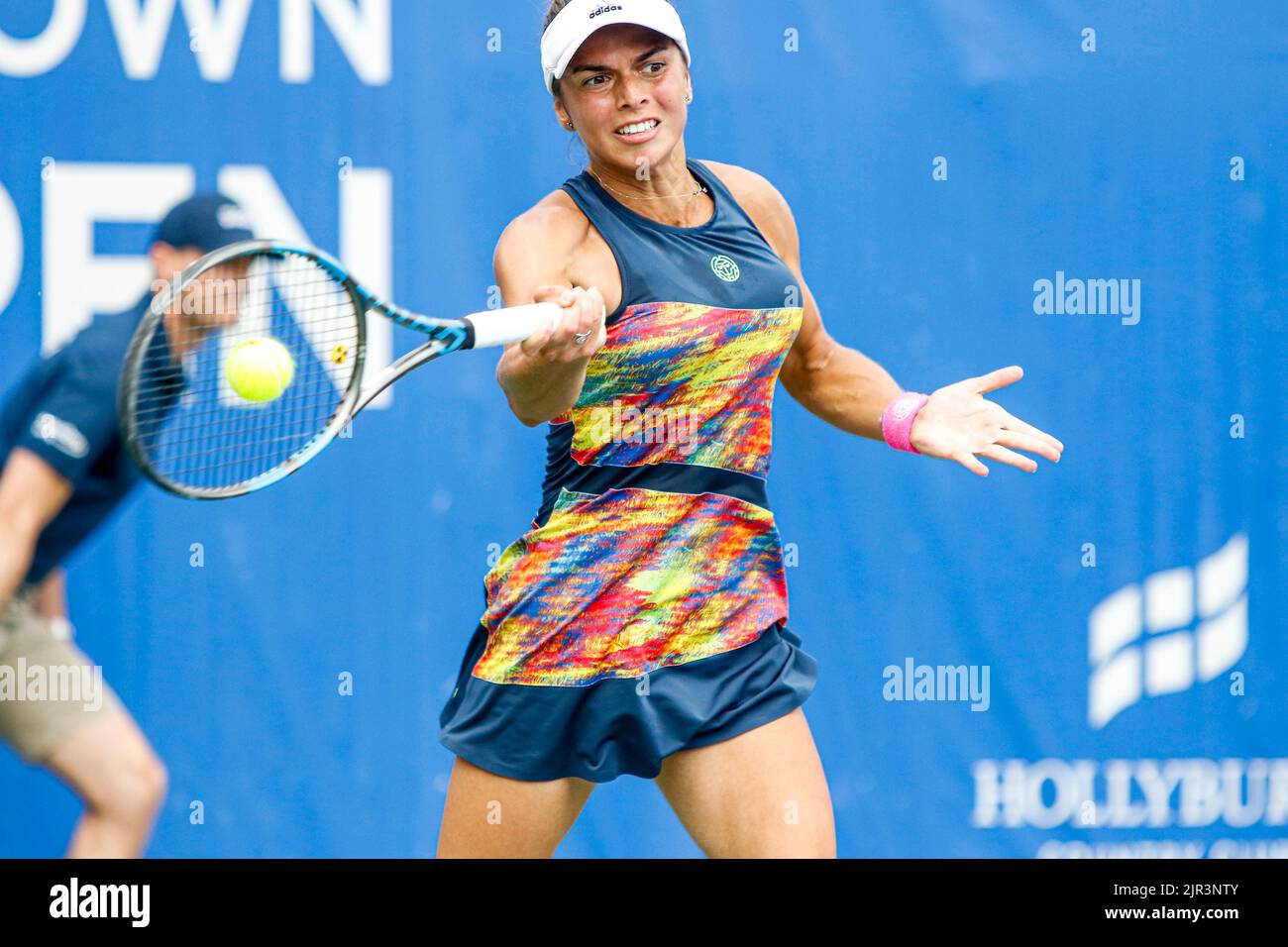 VANCOUVER, BC - 21. AUGUST: Final Match Womens Valentini Grammatikopoulou(GRE) Def Lucia Bronzetti (ITA)am 9. Tag des 2022. Odlum Brown VanOpen im Hollyburn Country Club am 21. August 2022 in West Vancouver, British Columbia, Kanada.(Foto von Clelio Tomaz/Pximages Stockfoto