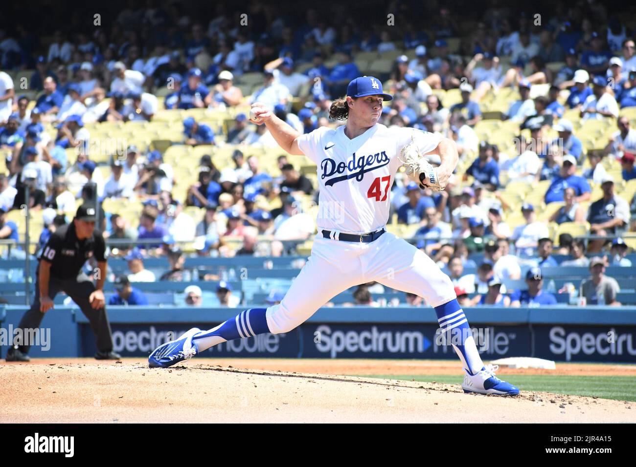 Los Angeles Dodgers startete Pitcher Ryan Pepiot (47) im zweiten Inning gegen die Miami Marlins während eines Major League Baseballspiels im Dodger Stadium am Sonntag, den 21. August 2022 in Los Angeles, Kalifornien Die Dodgers besiegten die Marlins mit 10:3. (Aliyah Navarro/Bild des Sports) Stockfoto