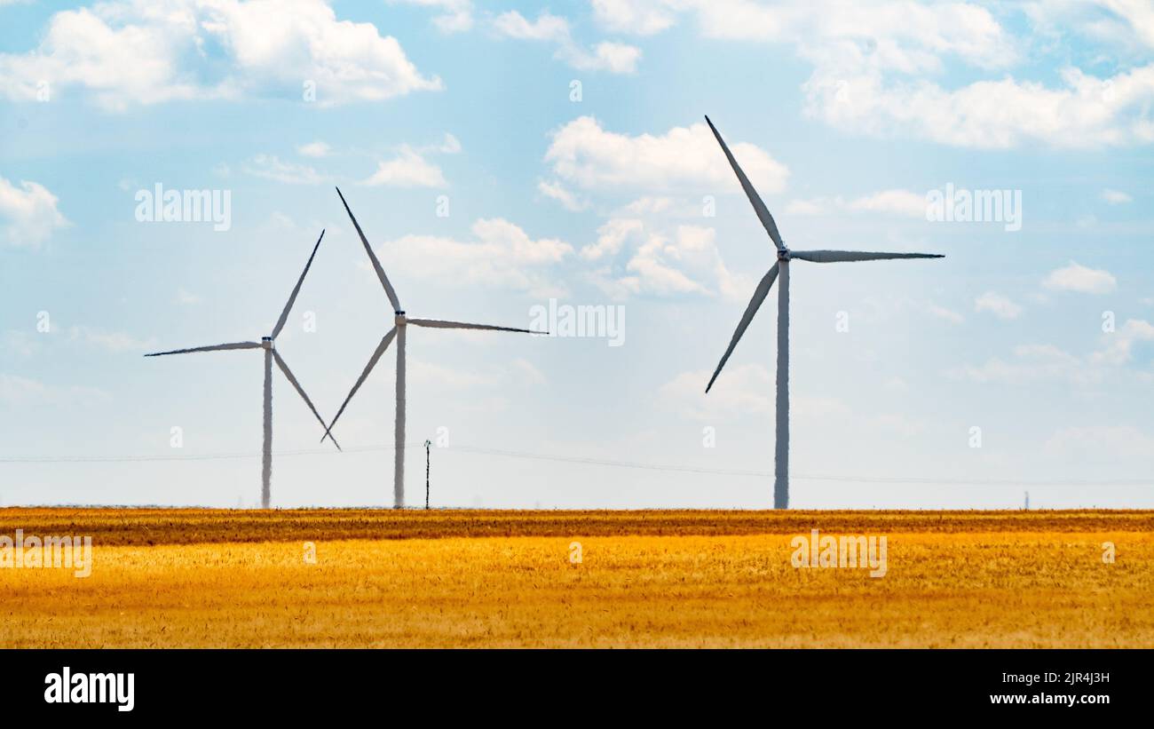 Windturbinen, die saubere Energie liefern Stockfoto