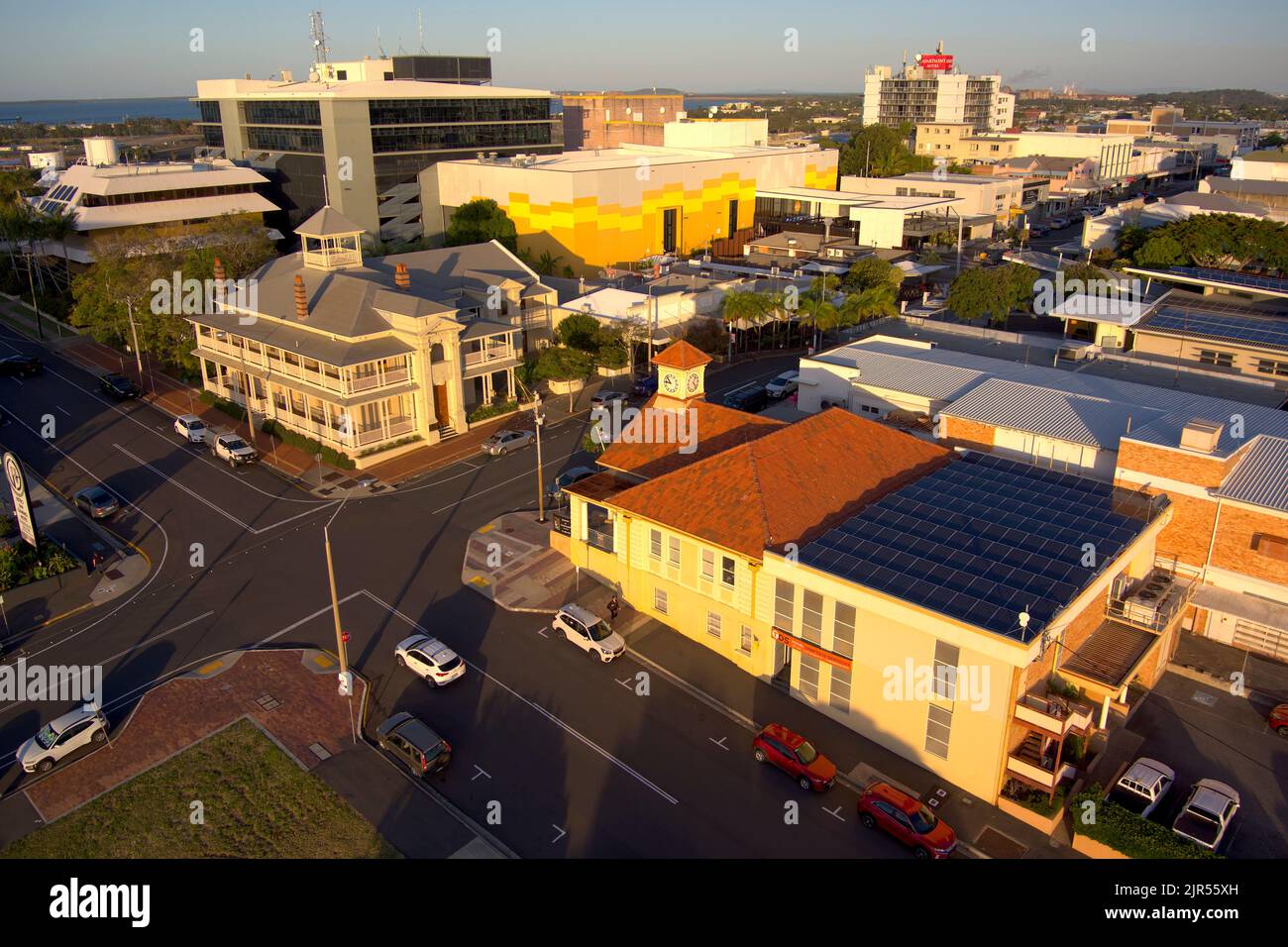 Luftaufnahme des Kullaroo House die ehemalige Commercial Banking Company of Sydney Ltd hat heute den Hauptsitz von Gladstone Ports Gladstone Queensland Australia Stockfoto