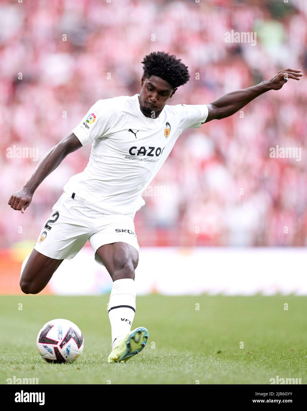 BILBAO, SPANIEN - 21. AUGUST: Thierry Correia von Valencia CF in Aktion beim Spiel La Liga Santander zwischen Athletic Club und Valencia CF am 21. August 2022 in San Mames in Bilbao, Spanien. Quelle: Ricardo Larreina/AFLO/Alamy Live News Stockfoto