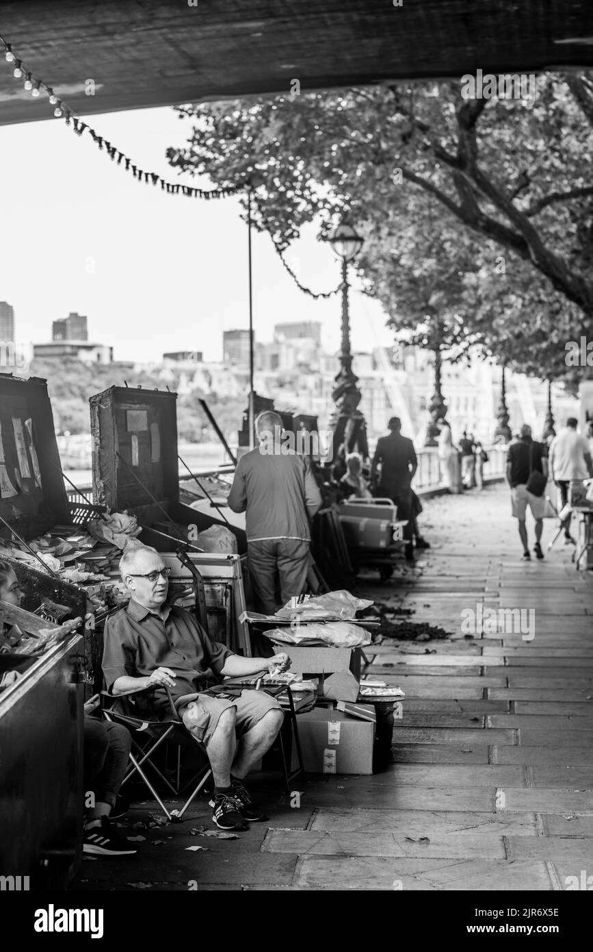 London entlang der Themse Stockfoto