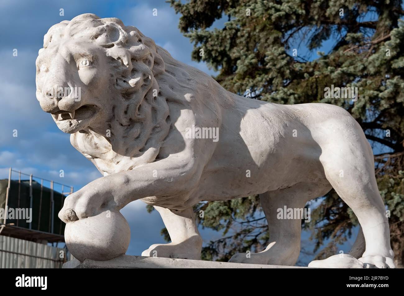 Löwe traditionelle Skulpturen in der Nähe des Voronzow-Palast in Odesa, Ukraine Stockfoto