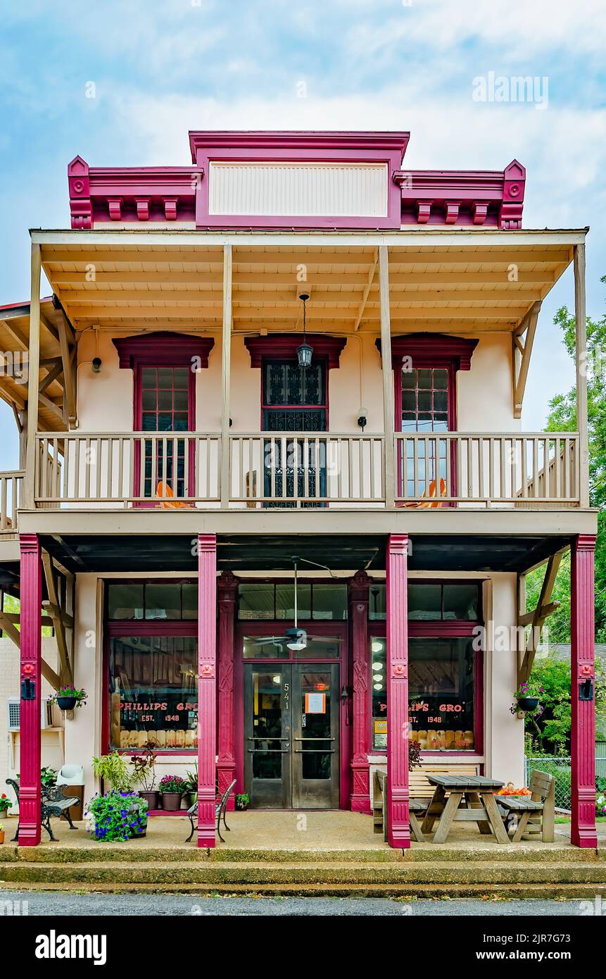 Phillips Lebensmittelgeschäft ist am 24. September 2011 in Holly Springs, Mississippi, abgebildet. Das beliebte Restaurant wurde 1892 als Saloon erbaut. Stockfoto
