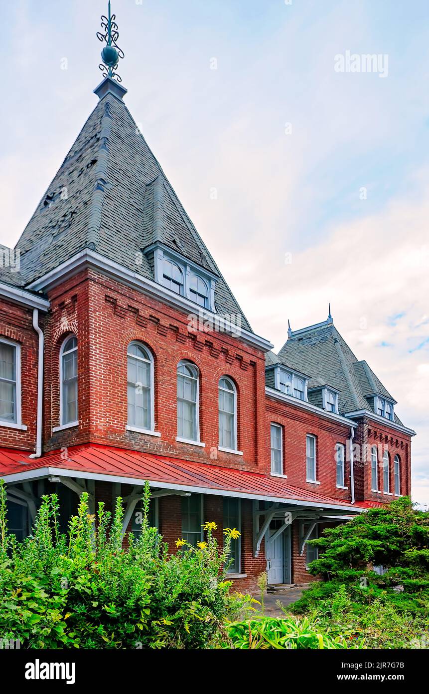 Das Holly Springs Train Depot ist am 24. September 2011 in Holly Springs, Mississippi, abgebildet. Das Depot war der Ort eines Bürgerkriegs-Gefechtes. Stockfoto