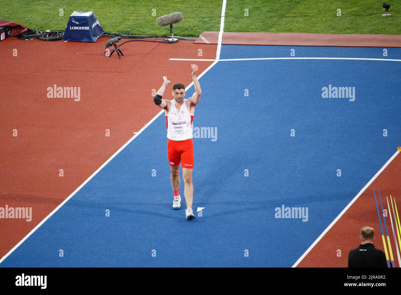 Aktion der Commonwealth Games von Birmingham im Alexander-Sportstadion am Abend des 5.. August 2022. Das Bild zeigt Harry Kendall aus England, der beim Männer-Zehnkampf am Javelin-Wurf teilnimmt. Stockfoto