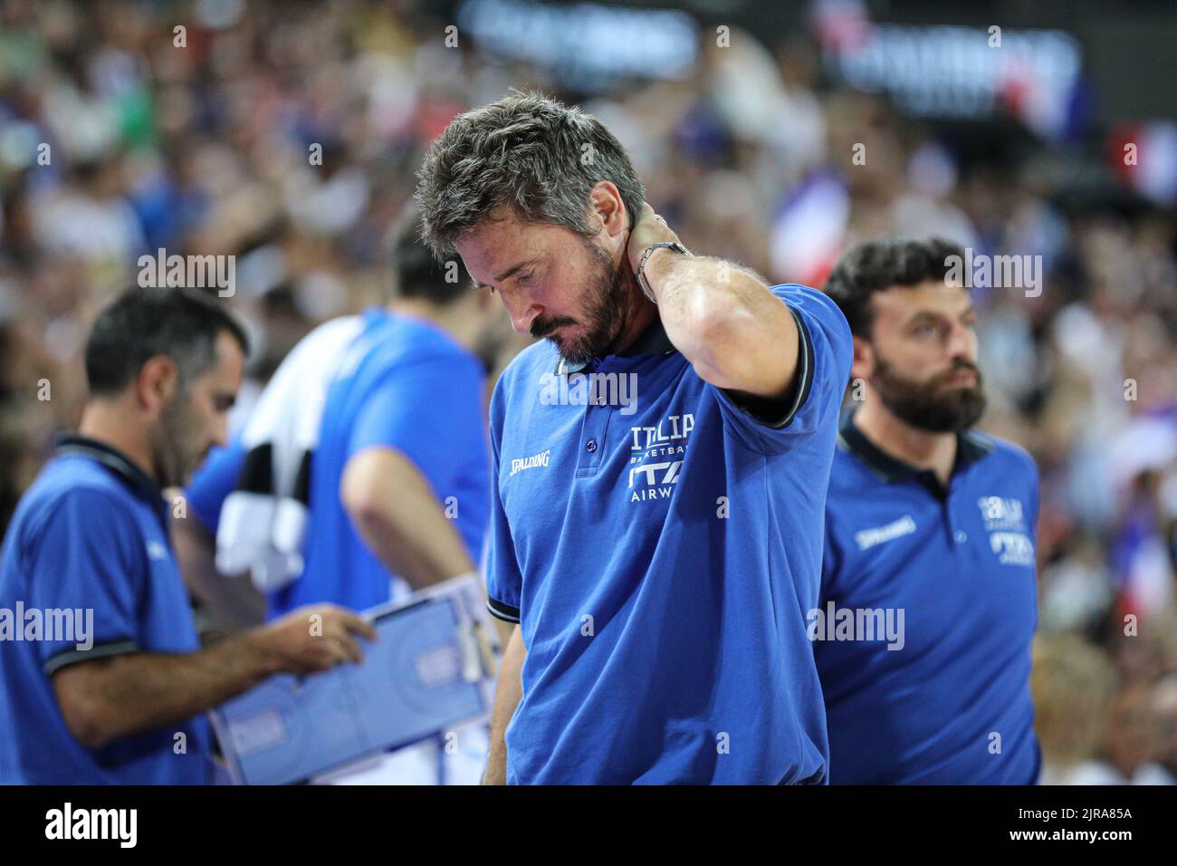 Trainer Giammarco Pozzecco während des France Basket Teams gegen Italien in Montpellier als Vorbereitung für den Eurobasket 2022 Stockfoto