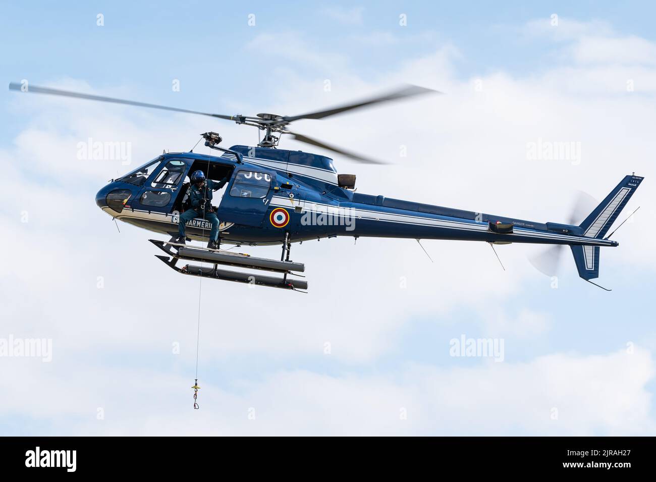 Ein Eurocopter AS350 Écureuil Polizeihubschrauber der französischen Gendarmerie Nationale. Stockfoto