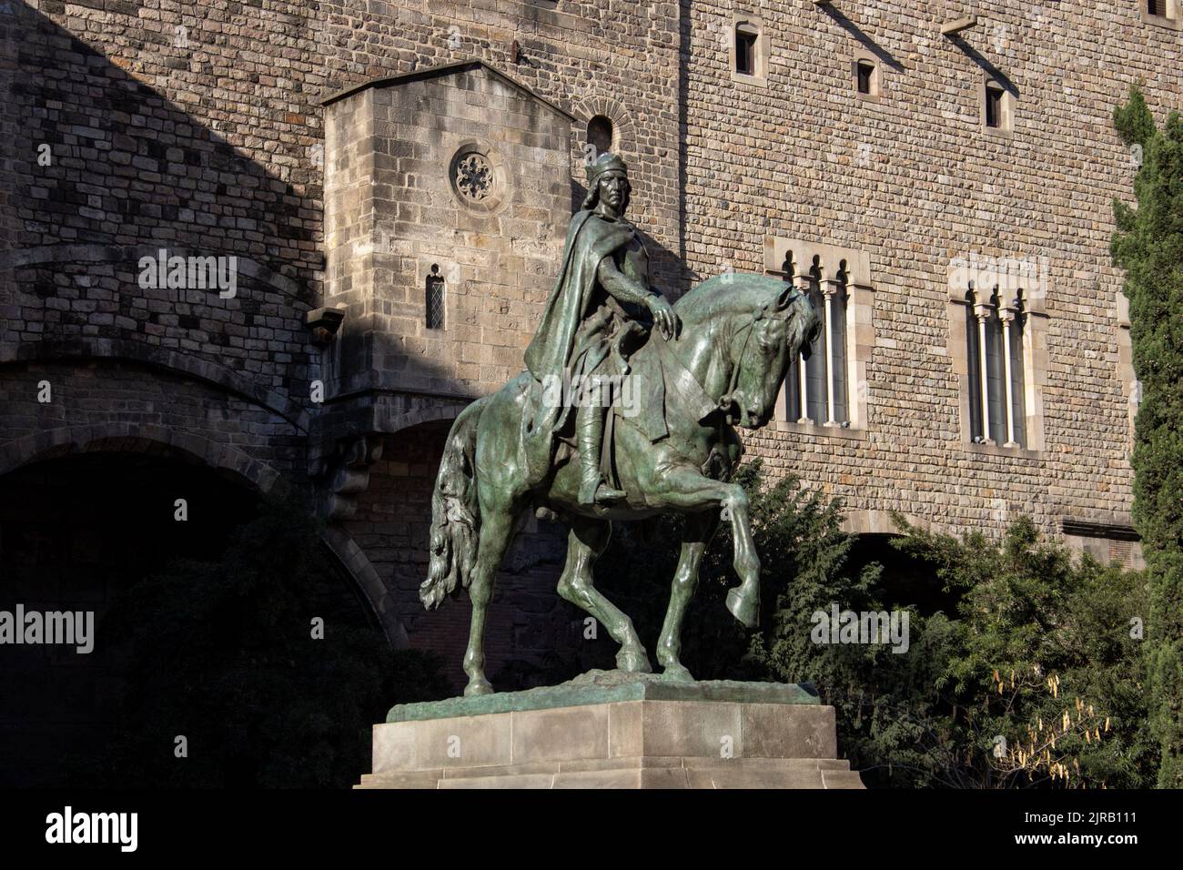 Montierte Statue von Ramon Berenguer III, Barcelona, Spanien Stockfoto