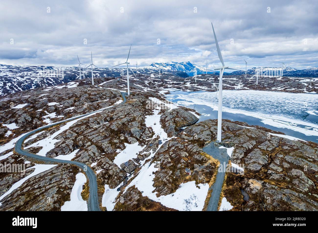 Norwegen, Nordland, Drohne Blick auf den Windpark im Store Haugfjell Range Stockfoto