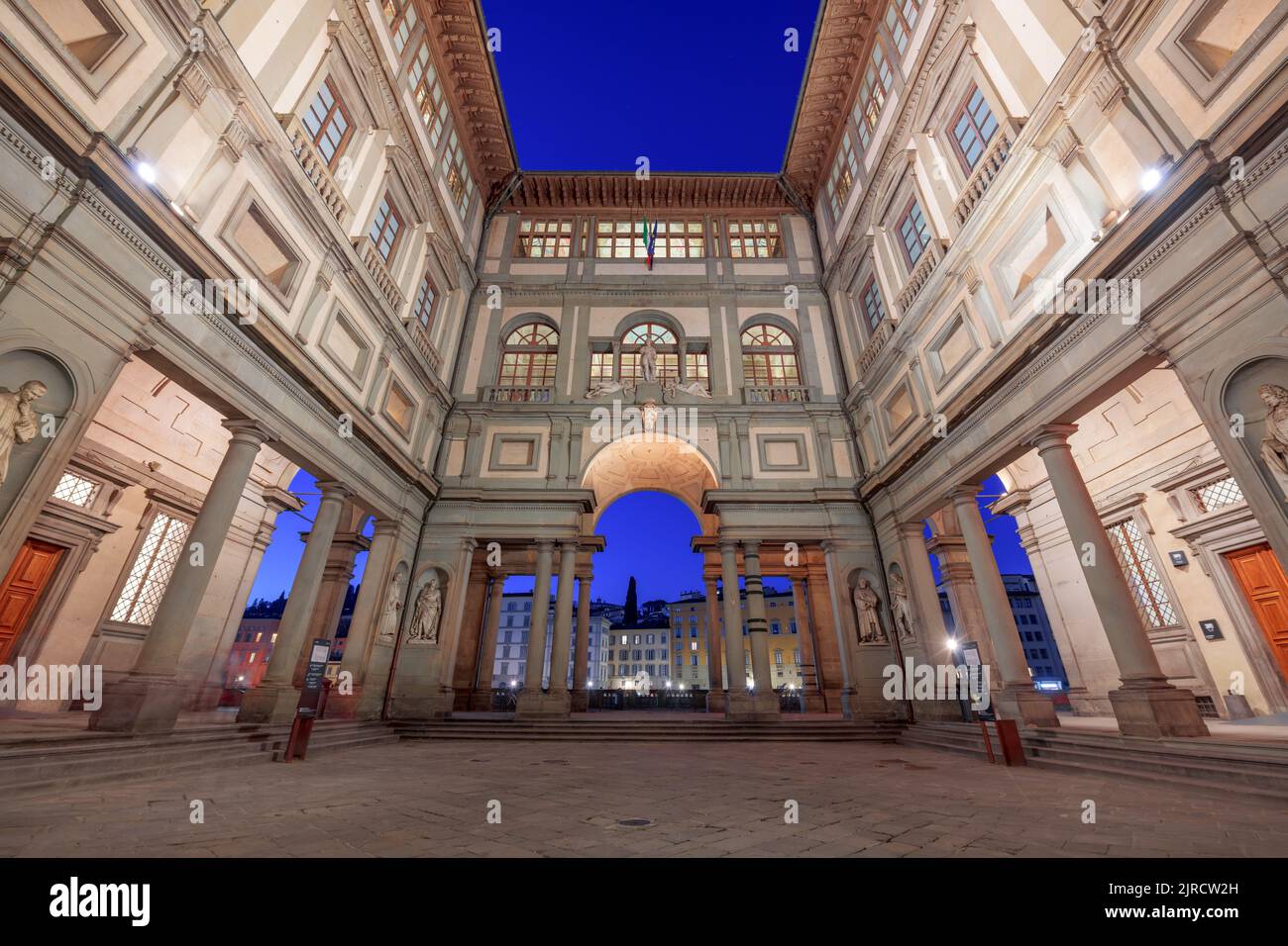 Florenz, Italien historische Architektur zur blauen Stunde. Stockfoto