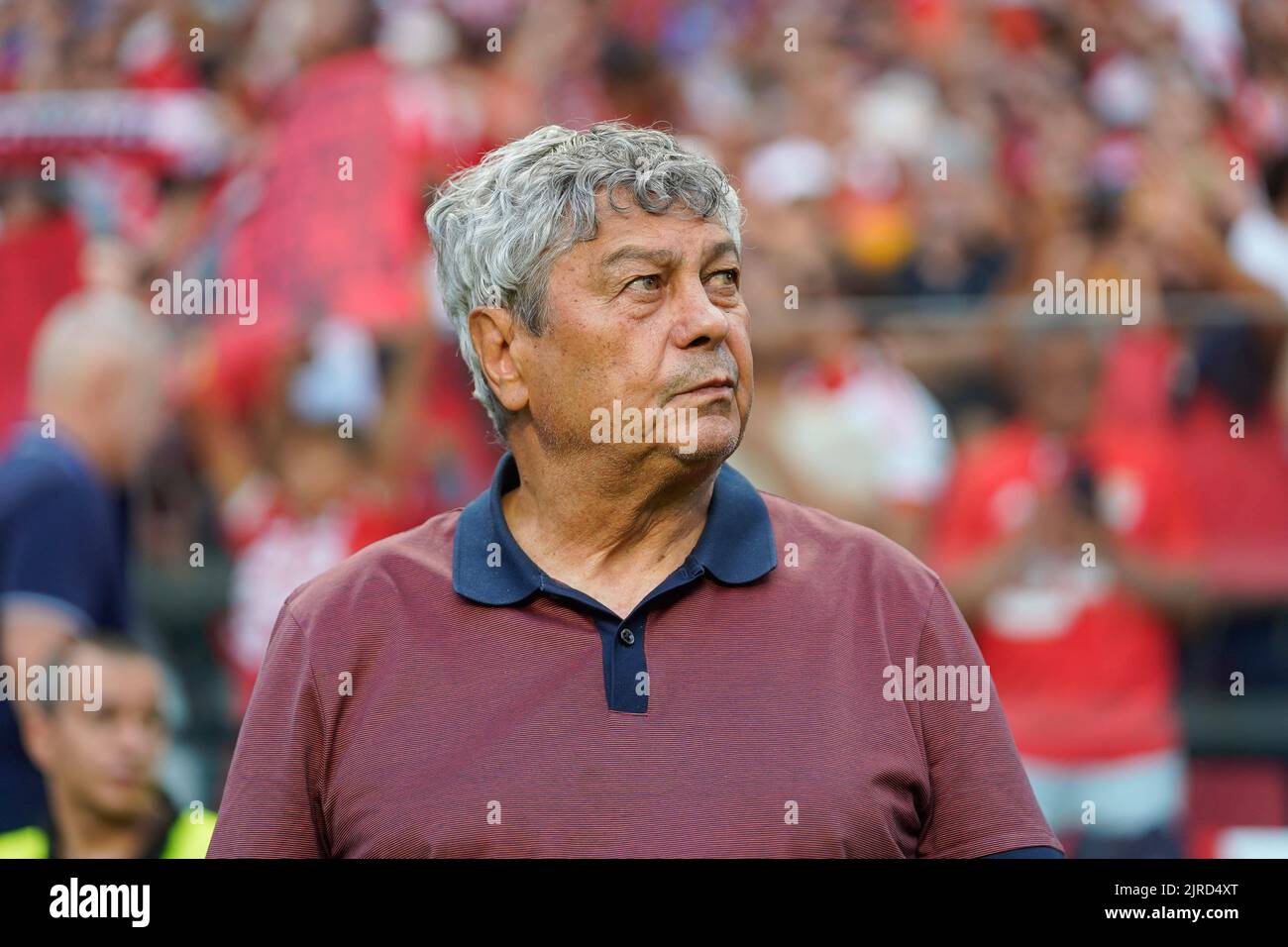 Lissabon, Portugal. 23. August 2022. Mircea Lucescu, Dynamo KyivÕs Coach, in Aktion während der UEFA Champions League Play-offs 2. Leg Match zwischen Benfica und Dynamo Kiew im Estadio da Luz. Endergebnis: Benfica 3:0 Dynamo Kiew. (Foto von Bruno de Carvalho/SOPA Images/Sipa USA) Quelle: SIPA USA/Alamy Live News Stockfoto