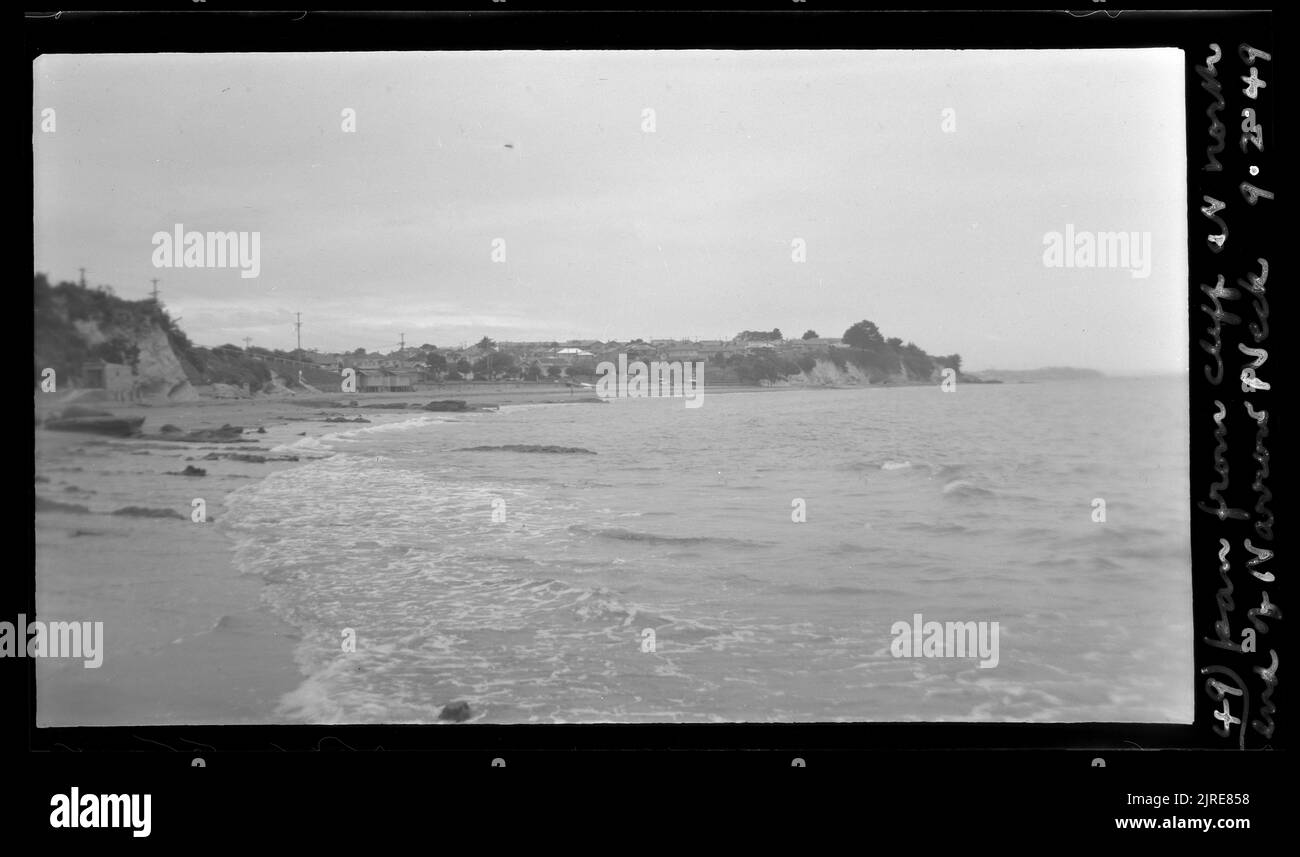 Panorama von der Klippe am nördlichen Ende des schmalen Halses - 9. Februar 1949, 09. Februar 1949, von Leslie Adkin. Stockfoto