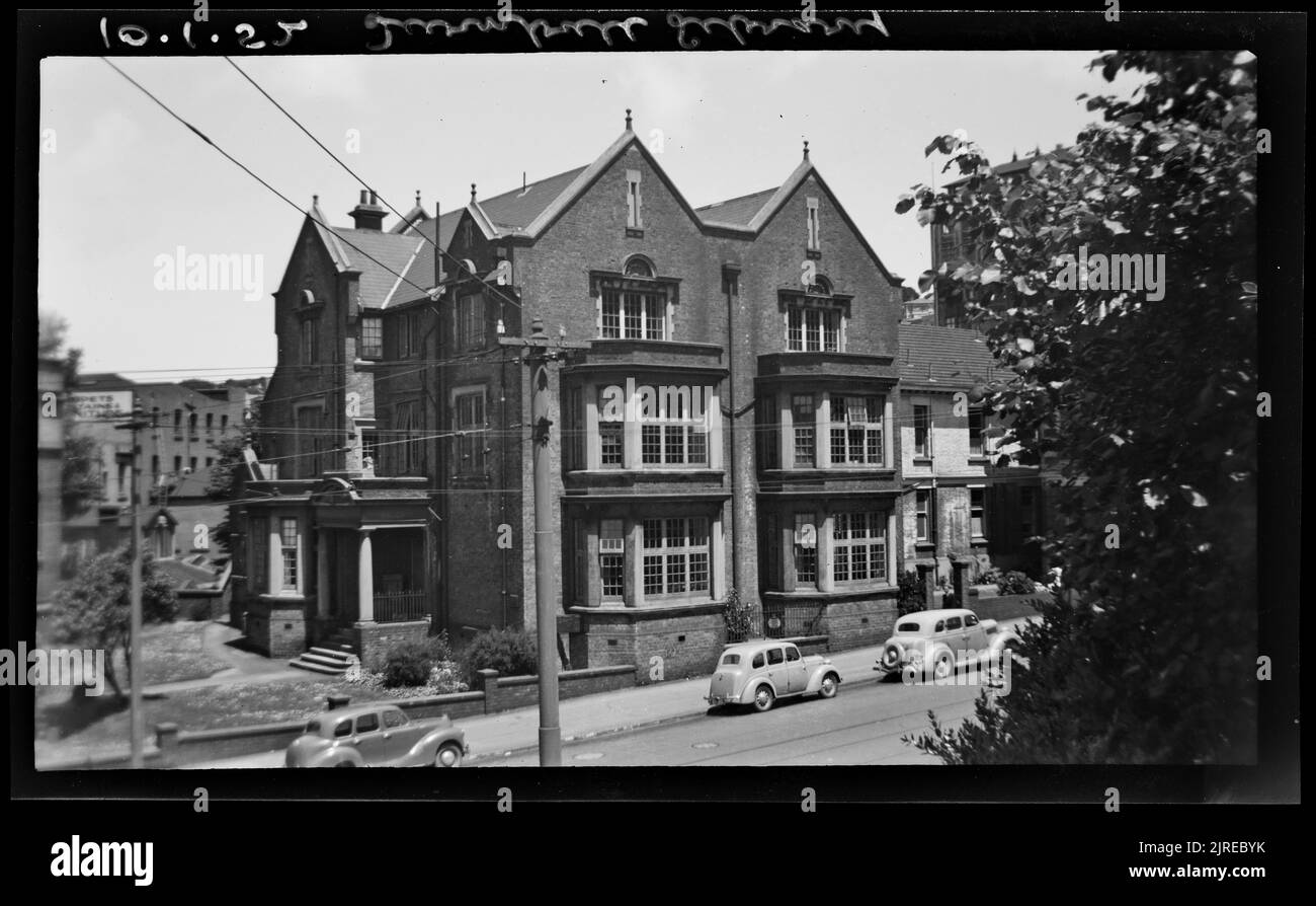 Wellington City Views : Wellington Terrace und von der Bowen Street, 10. Januar 1952, von Leslie Adkin. Stockfoto