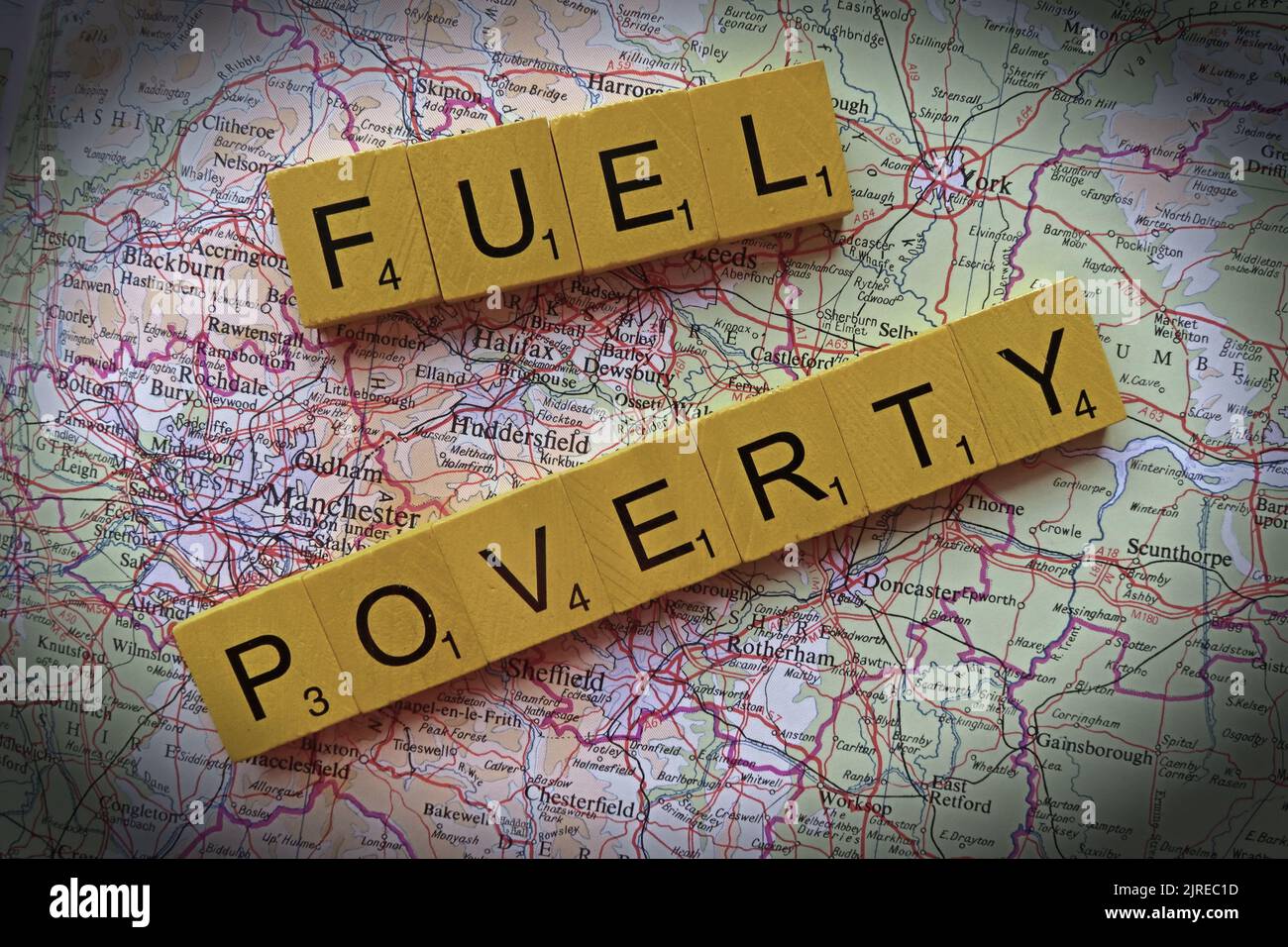 Karte zeigt Nordwestengland, mit den Worten „Fuel Poverty“. Mehr als die Hälfte der britischen Haushalte in ganz Großbritannien wird sich für Essen oder Wärme entscheiden Stockfoto