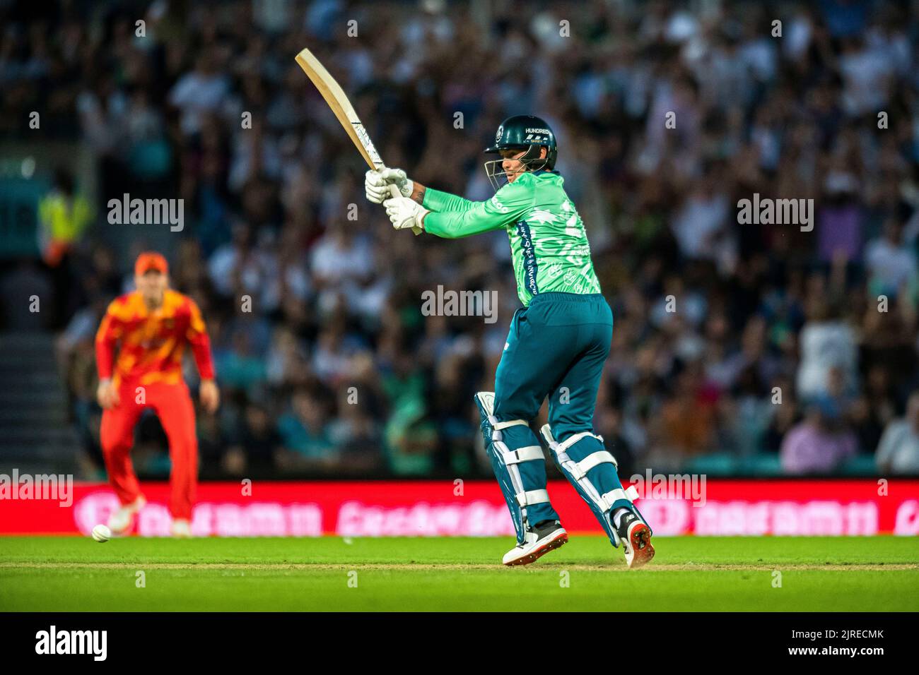 LONDON, GROSSBRITANNIEN. 23. August 2022. Jason Roy von Oval Invincibles während der Hundert - Oval Invincibles vs Birmingham Phoenix auf dem Kia Oval Cricket Ground am Dienstag, 23. August 2022 in LONDON ENGLAND. Kredit: Taka G Wu/Alamy Live Nachrichten Stockfoto