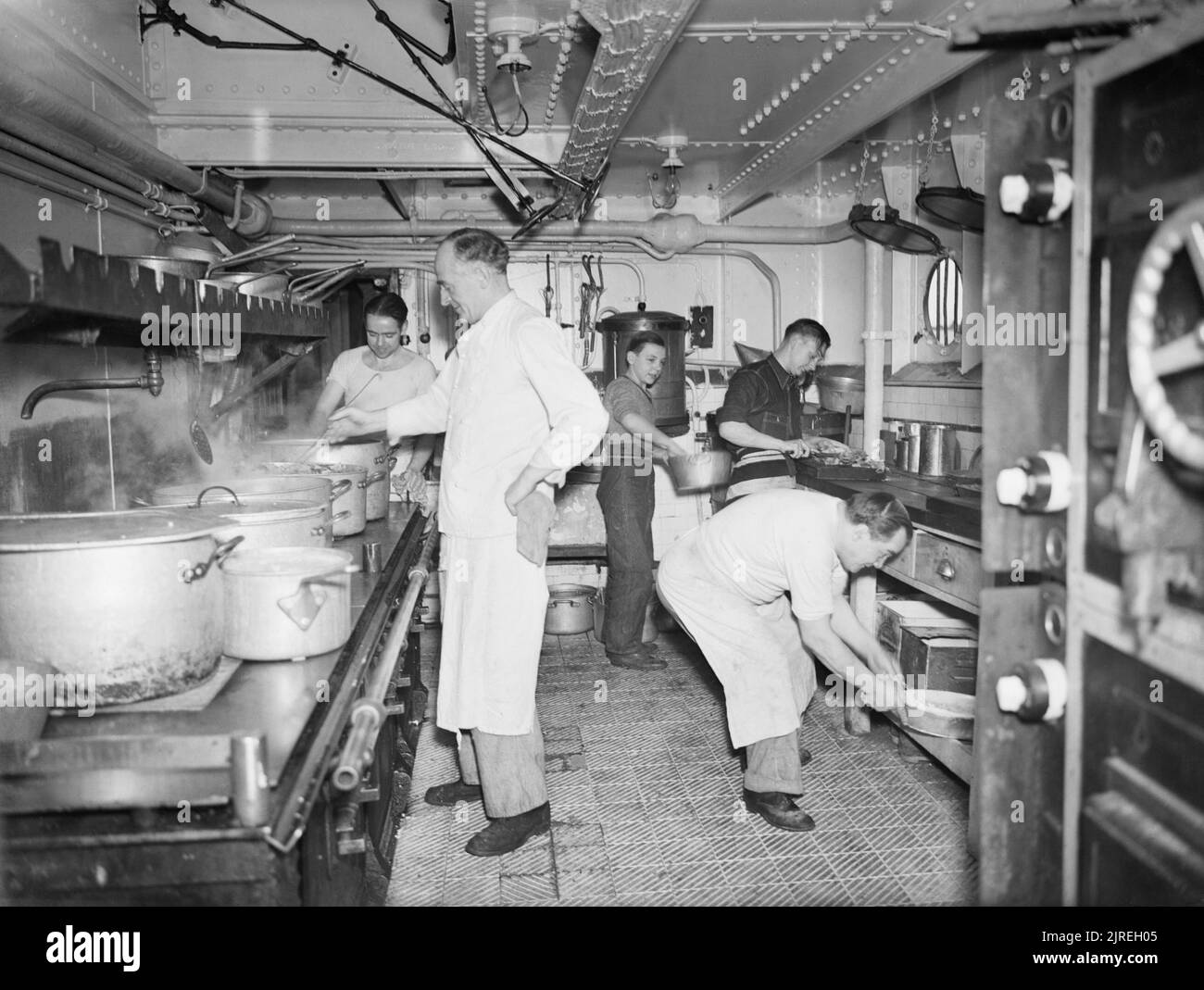 Verluste Royal Navy 2 Weltkrieg Achtung 2 weltkrieg -Fotos und -Bildmaterial in hoher Auflösung – Alamy