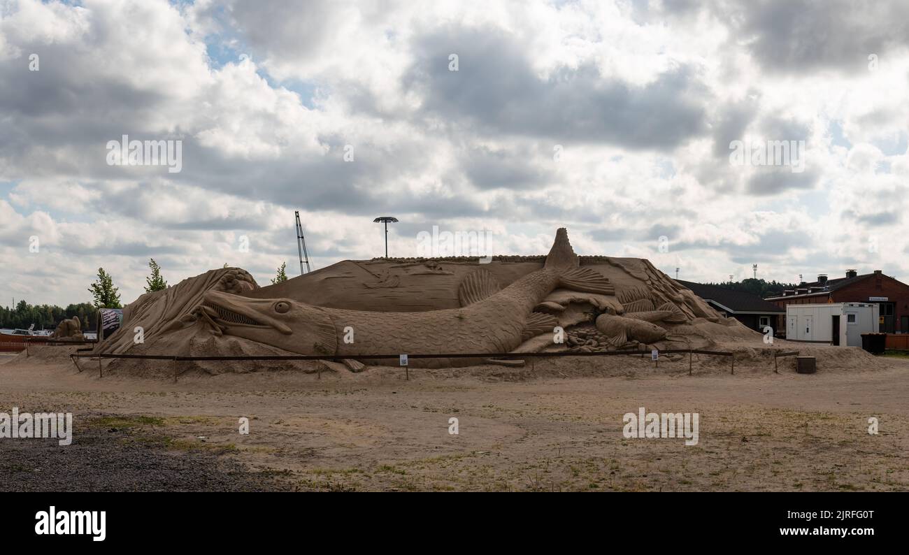 Lappeenranta, Finnland. 21. August 2022. Lappeenranta Sandburg mit finnischen Sandskulpturen zum Thema Natur Stockfoto