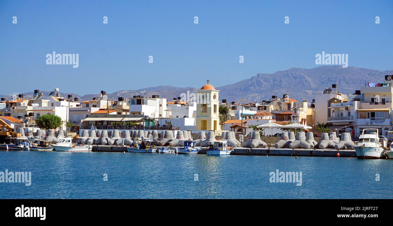 Fischerboote im Hafen von Ierapetra, der schönsten Stadt Griechenland, Kreta, Griechenland, Europa | Fischerboote im Hafen von Ierapetra, Th Stockfoto