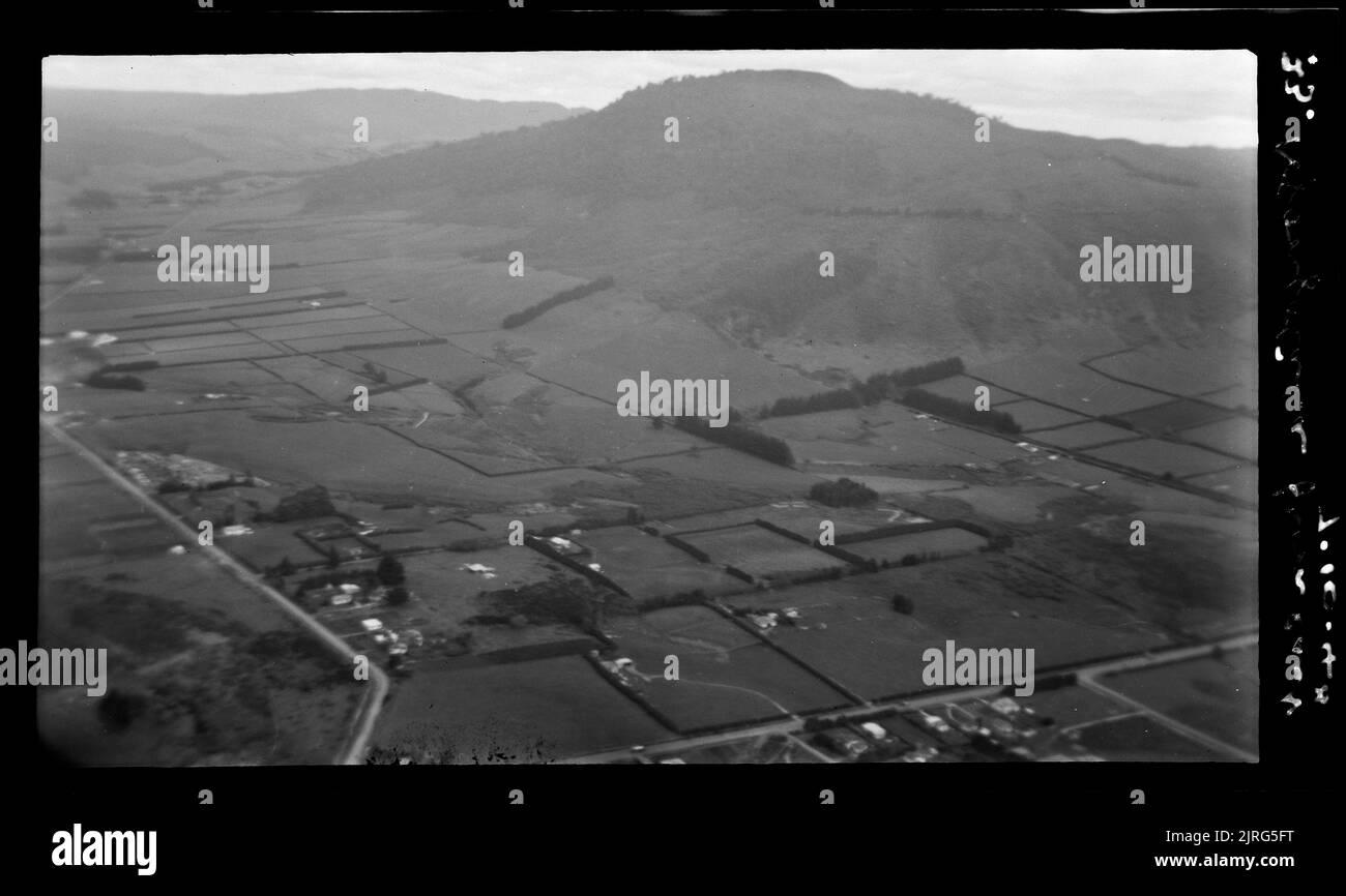 Ngongotaha aus dem Osten, 07. Oktober 1948, von Leslie Adkin. Stockfoto