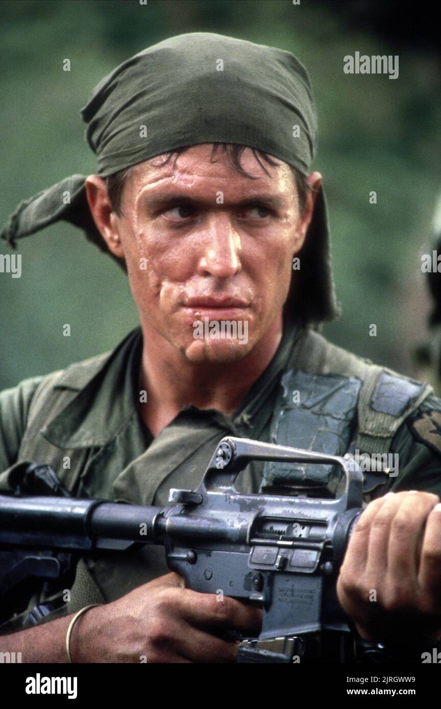 TOM BERENGER, PLATOON, 1986 Stockfoto