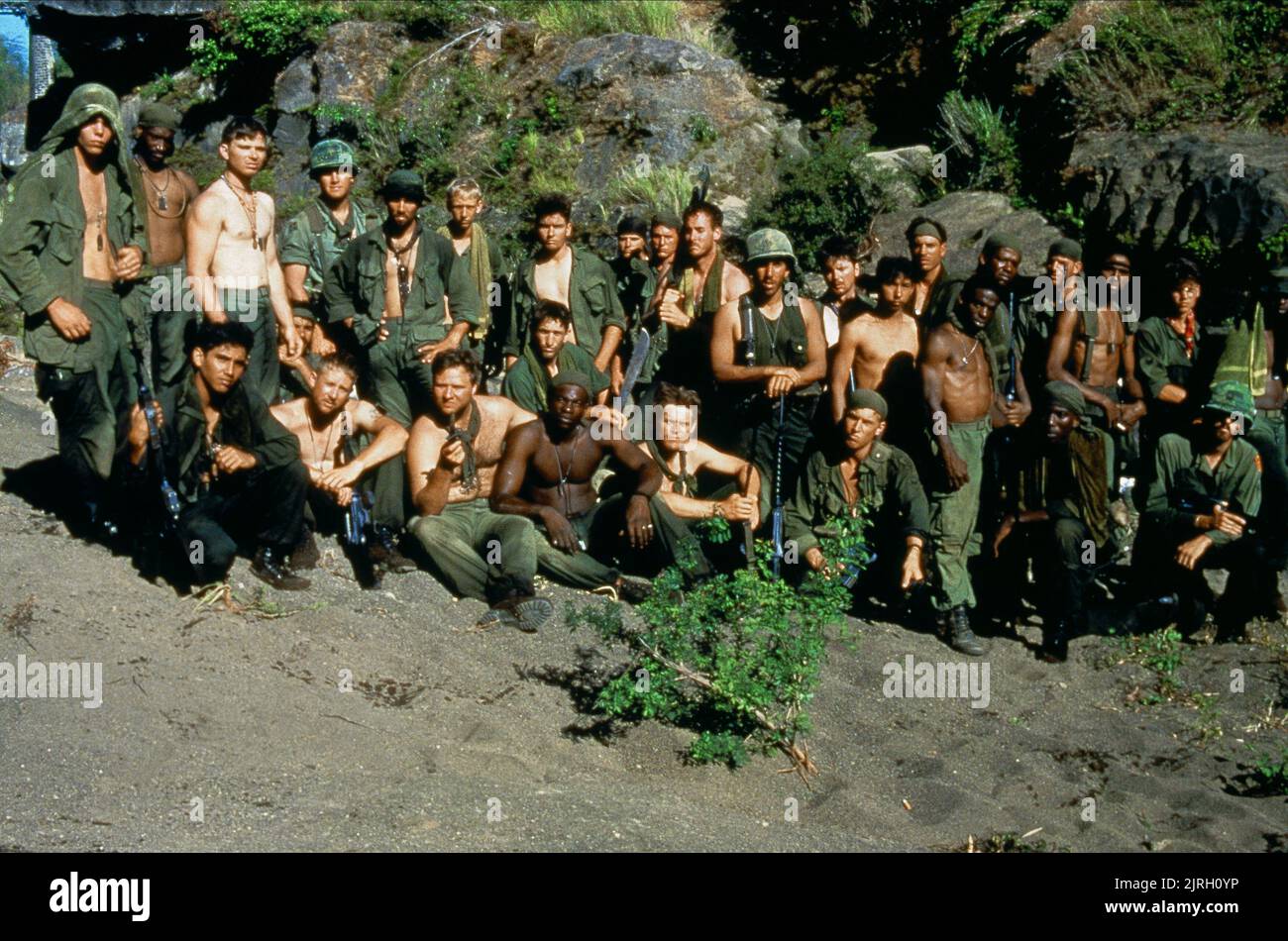 CHARLIE SHEEN, TOM BERENGER 6 JOHNNY DEPP, ZUG, 1986 Stockfoto