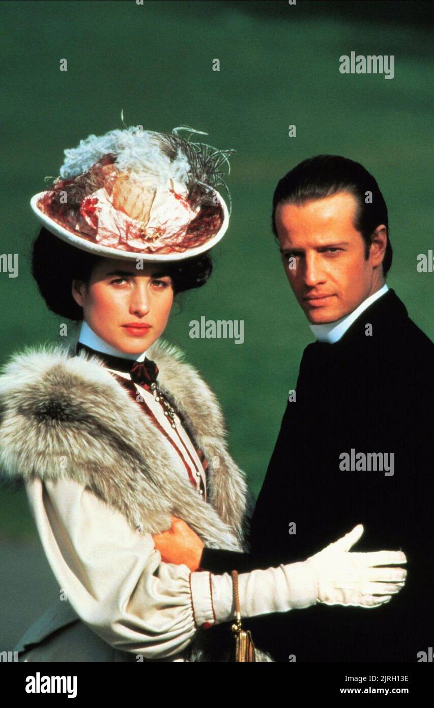ANDIE MACDOWELL, Christopher Lambert, GREYSTOKE DIE