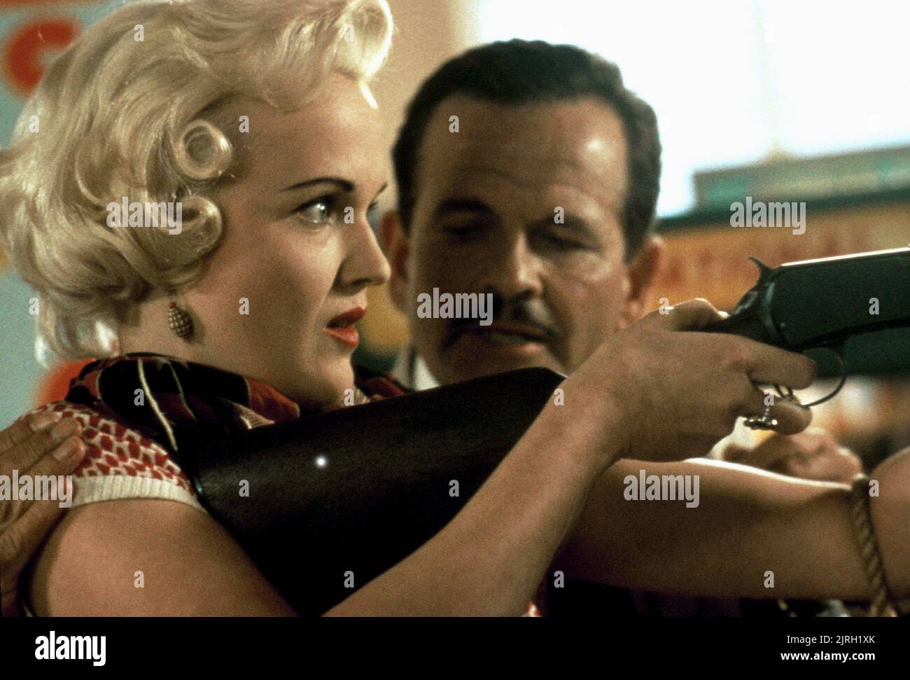 MIRANDA RICHARDSON, Ian Holm, TANZ MIT EINEM FREMDEN, 1985 Stockfoto
