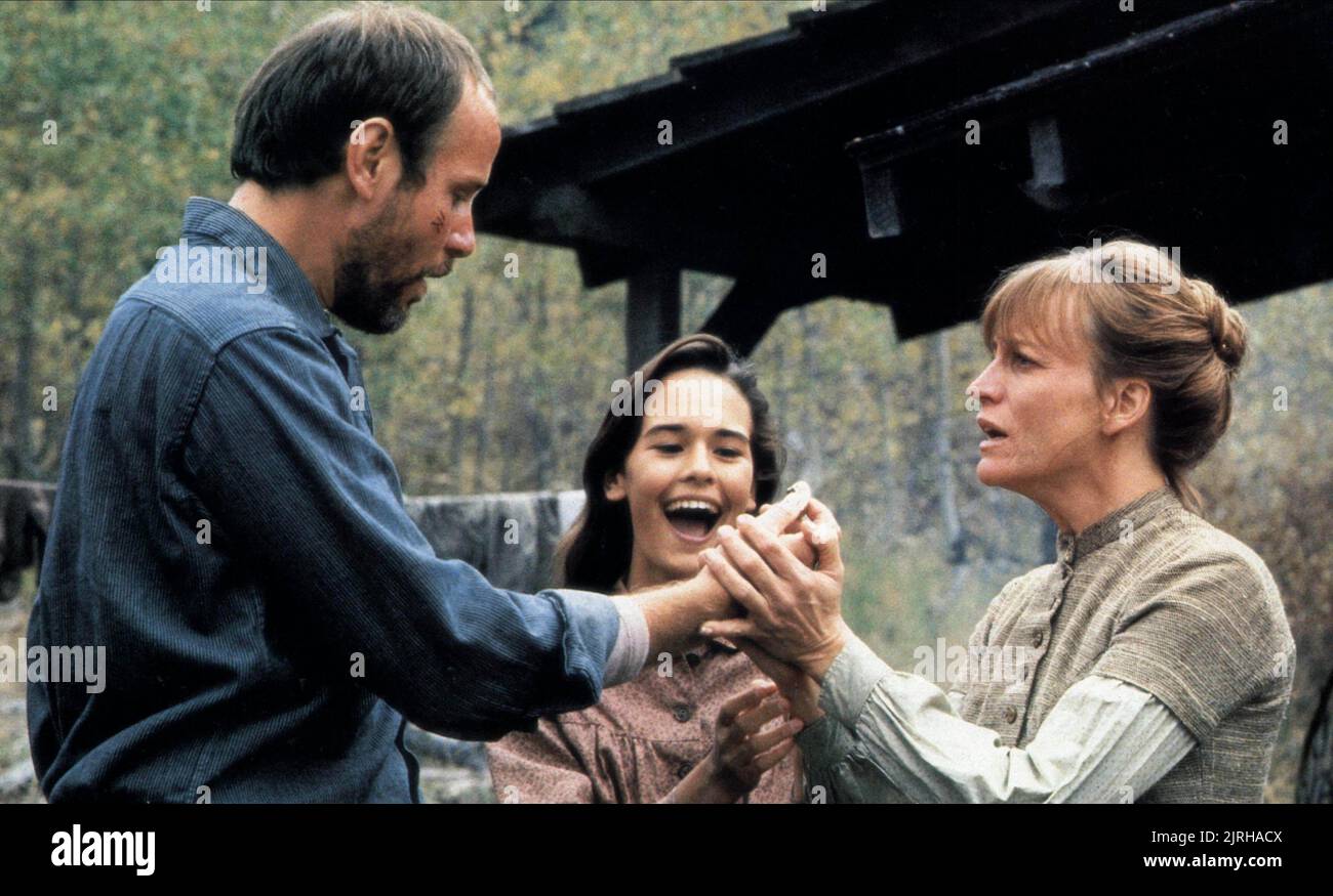 MICHAEL MORIARTY, SYDNEY PENNY, CARRIE SNODGRESS, PALE RIDER, 1985 Stockfoto