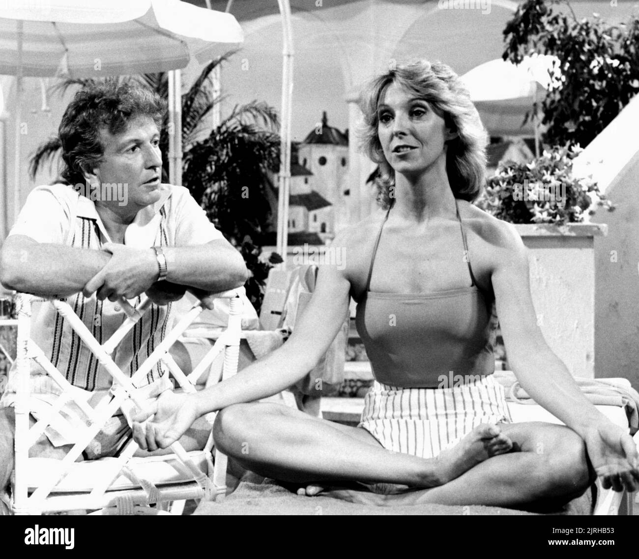 KEITH BARRON, JOANNA VAN GYSEGHEN, DUTY FREE, 1984 Stockfoto