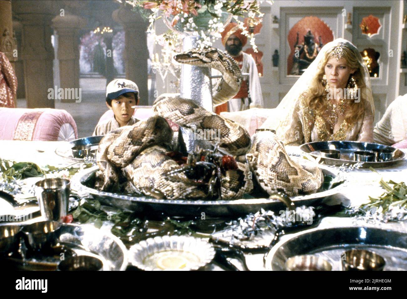 JONATHAN KE QUAN, Kate Capshaw, INDIANA JONES UND DER TEMPEL DES TODES, 1984 Stockfoto