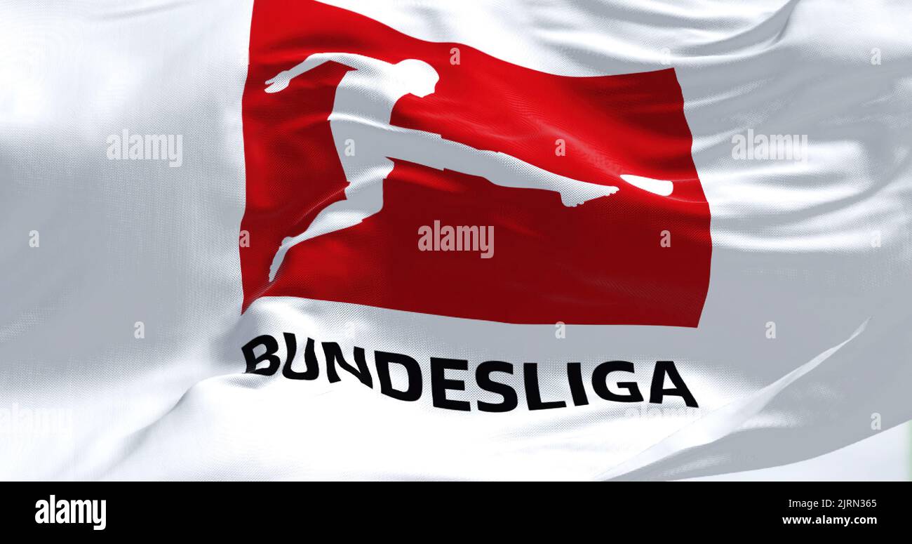 München, GER, Juli 2022: Nahaufnahme der Bundesliga-Flagge, die im Wind winkt. Die Bundesliga ist eine professionelle Fußball-Bundesliga in Deutschland. Illus Stockfoto