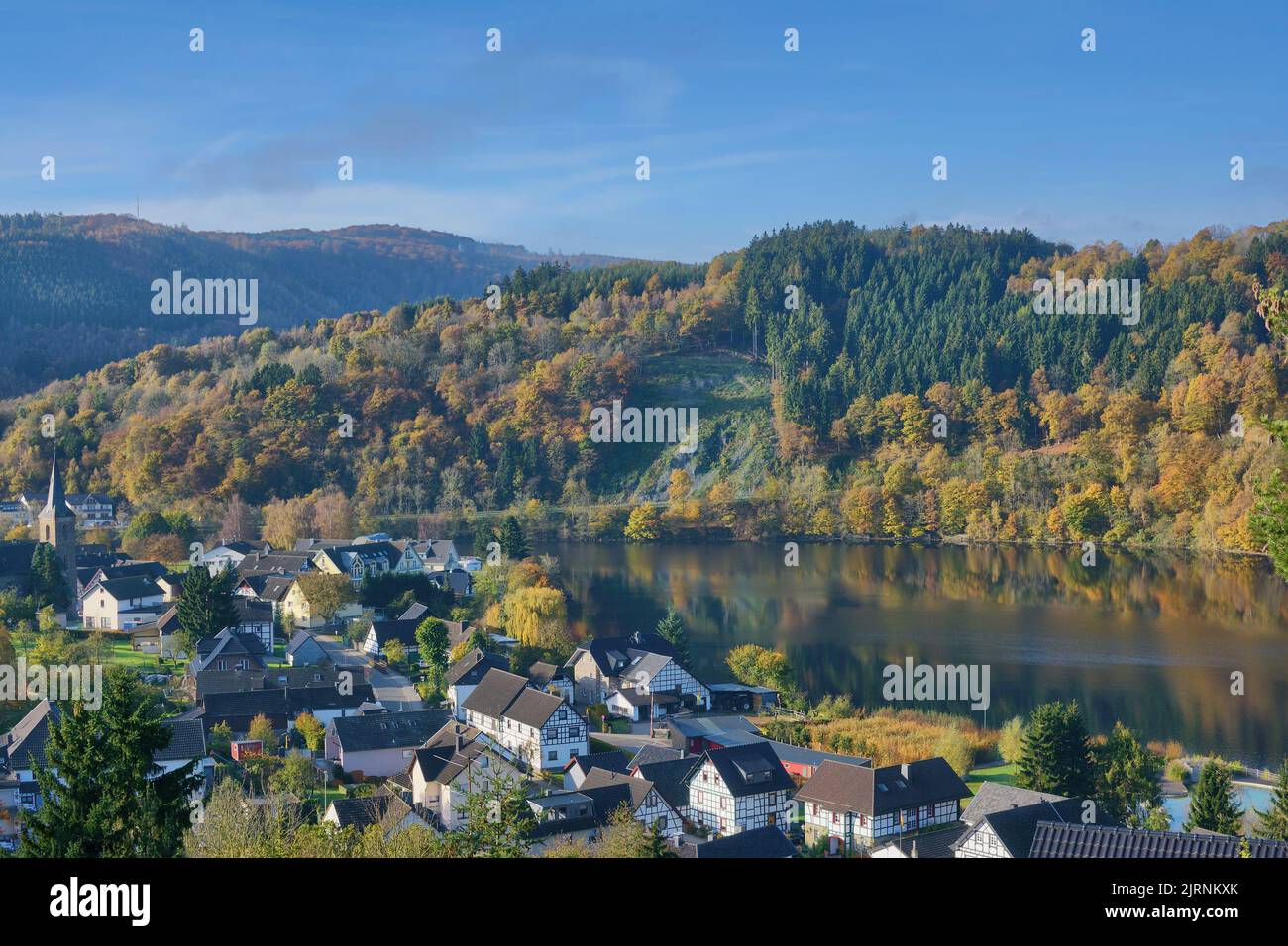 Dorf Einruhr,Rursee Stausee,Eifel,Deutschland Stockfoto