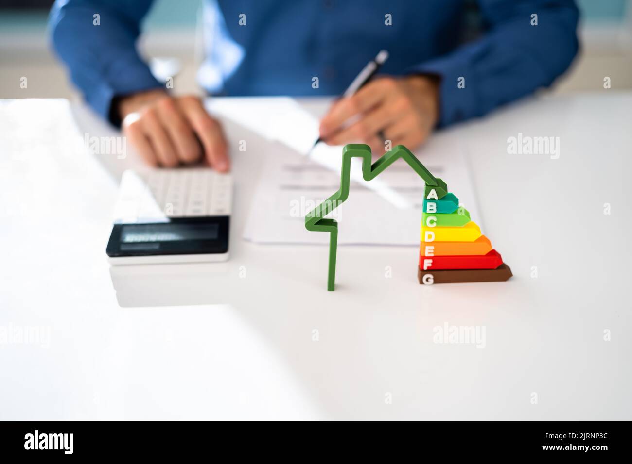 Energieeffizientes Audit Und Preisschild Des Hauses Stockfoto