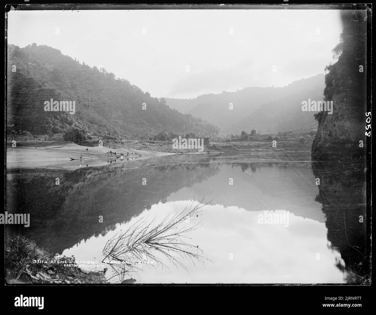 Atene (Athen), Wanganui River, Neuseeland, von Burton Brothers. Stockfoto