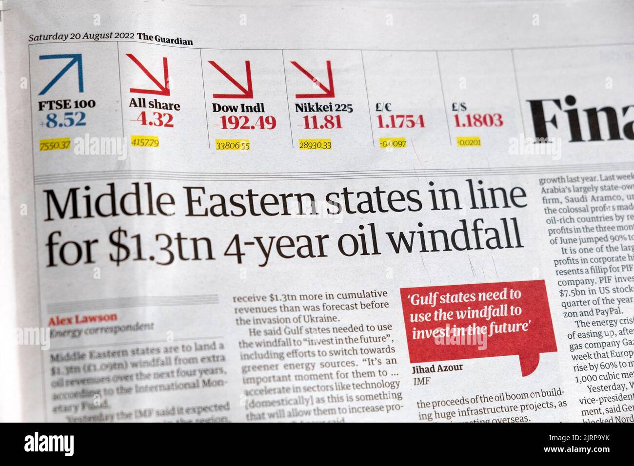 „Die Staaten des Nahen Ostens stehen im Einklang mit einem 1,3tn 4-jährigen Ölaufschlag“, titelt die Zeitung Guardian mit der Finanzmarktbeschneidung 20. August 2022 London Großbritannien Großbritannien Stockfoto