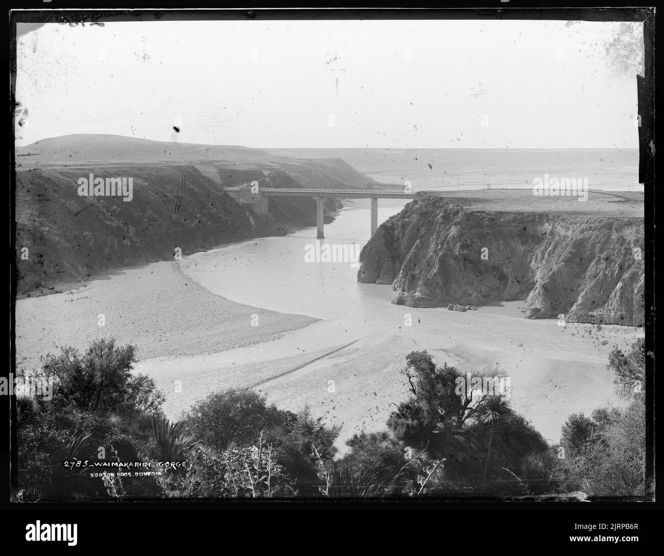 Waimakariri Gorge, 1880s, Dunedin, von Burton Brothers. Stockfoto