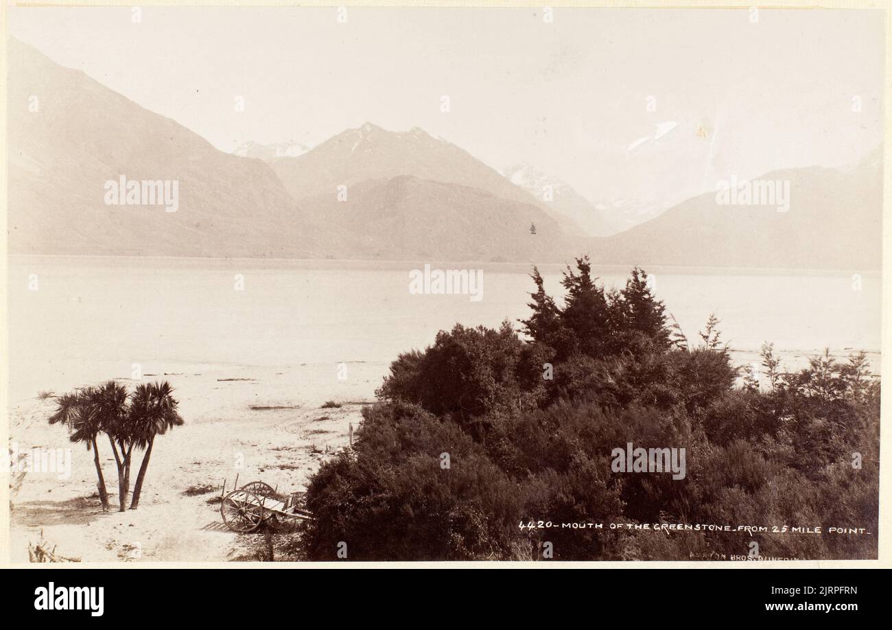 Mündung des Greenstone von 25 Mile Point, November 1900, Wakatipu, Lake, von Muir & Moodie. Stockfoto