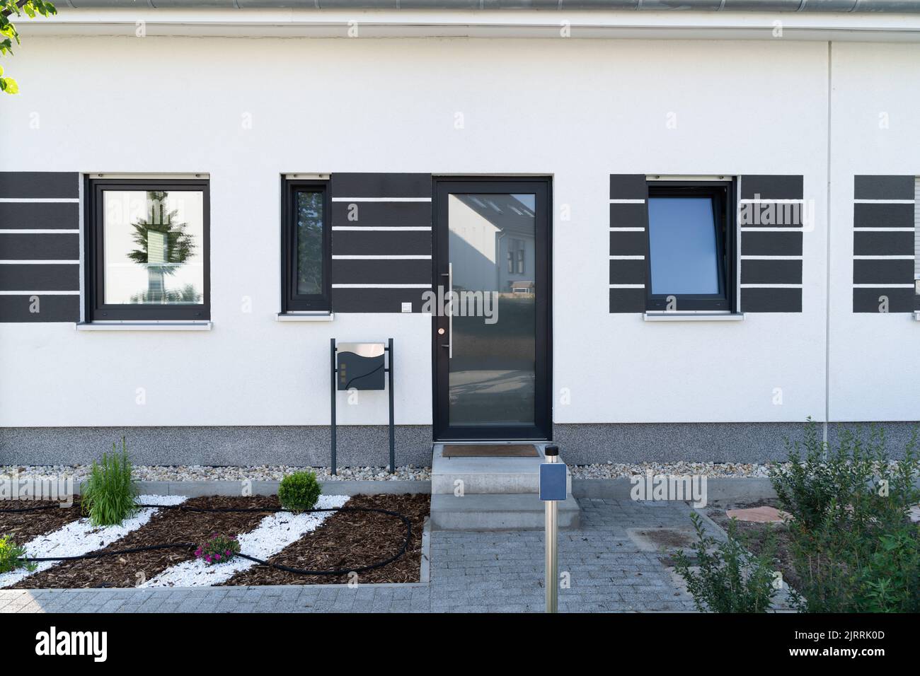 Moderne Private Veranda Tür. Außenansicht Eines Privaten Traums Stockfoto