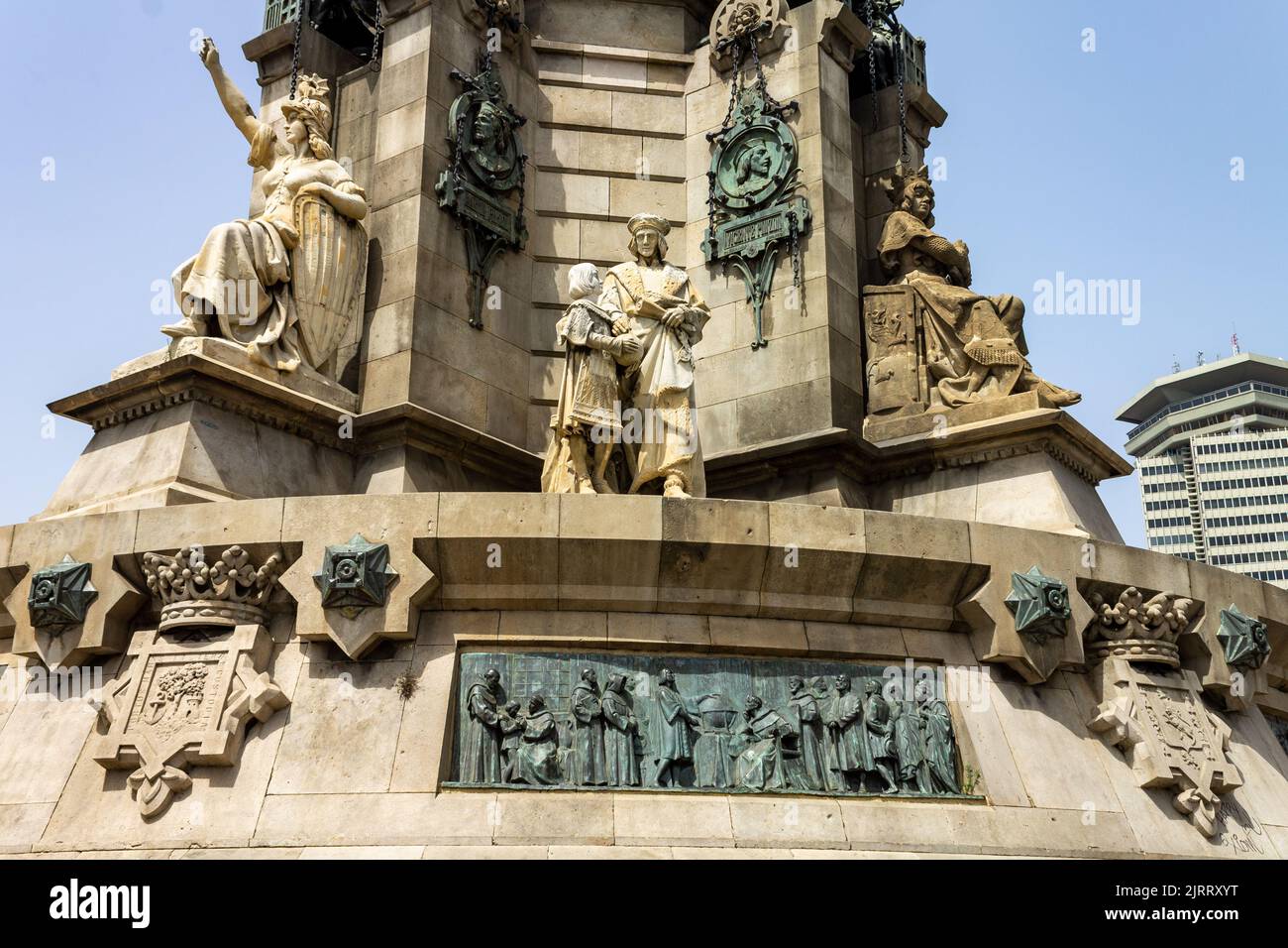 Eine schöne Aufnahme des Colon (Columbus)-Denkmals in Barcelona, Spanien Stockfoto