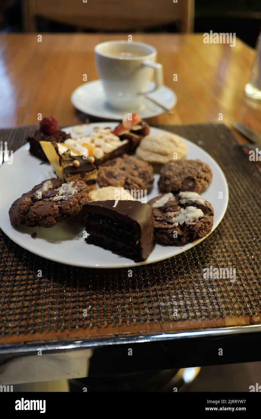 Kaffee und Desserts All you can eat Buffet im fünf-Sterne-Hotel in Bangkok Thailand Stockfoto