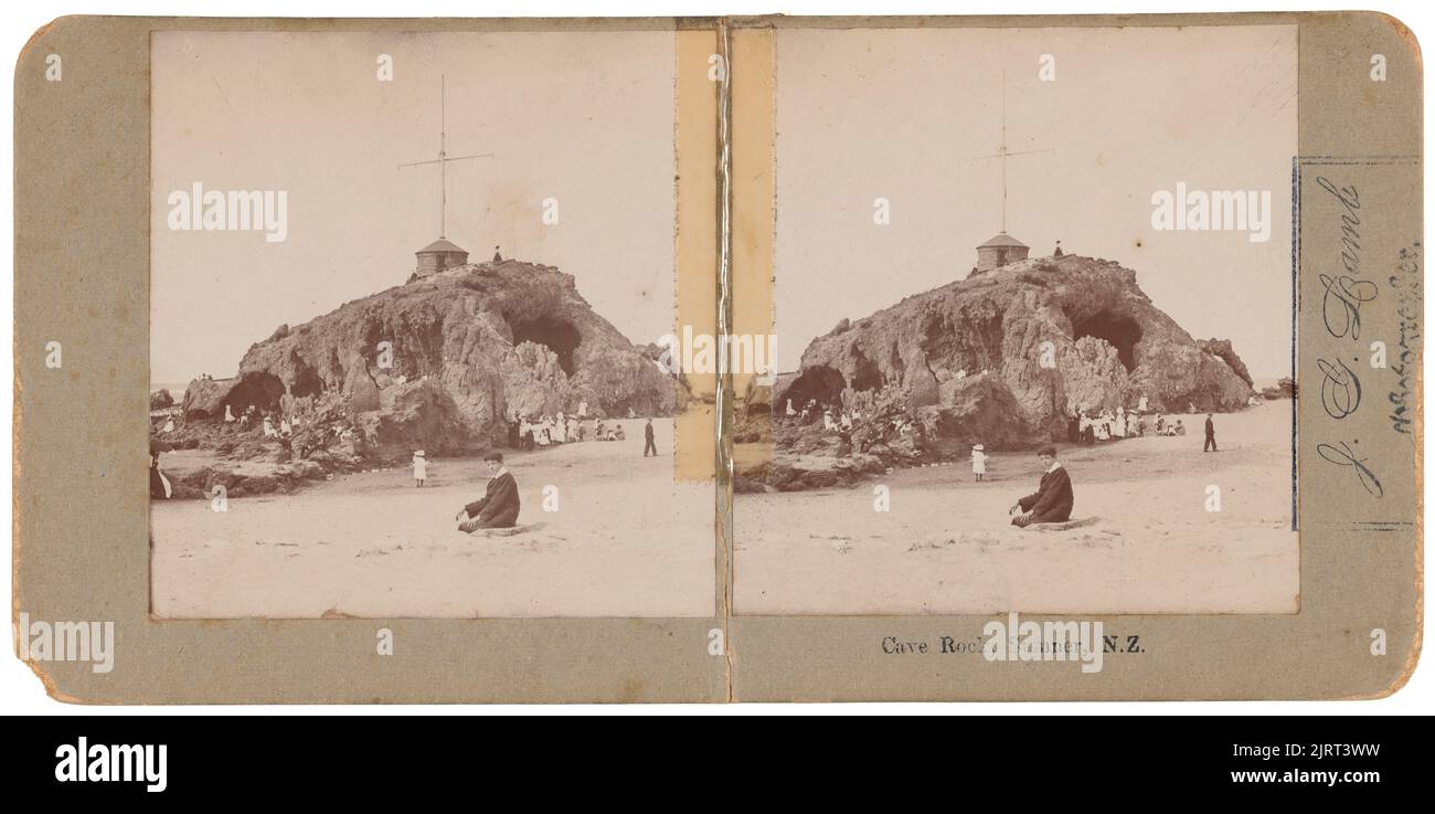 Cave Rock, Sumner, Neuseeland, Anfang des 20.. Jahrhunderts, Christchurch, Von James George Lamb. Stockfoto