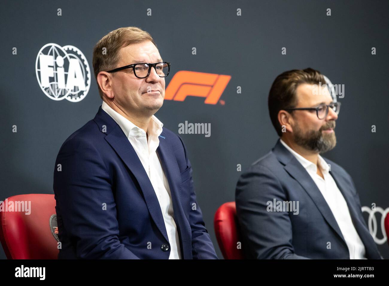 Spa, Belgien. , . Weltmeisterschaft F1. Großer Preis Von Belgien. Der Vorstandsvorsitzende der AUDI AG, Markus Duesmann, kündigt AUF der Pressekonferenz die TEILNAHME VON AUDI an F1 an.- Foto Copyright: Cristiano BARNI/ATP images Credit: SPP Sport Press Foto. /Alamy Live News Stockfoto