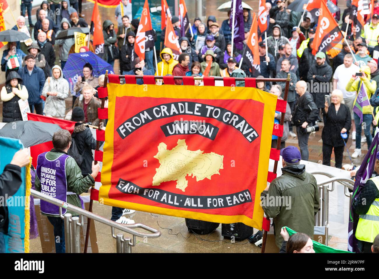 Glasgow, Schottland, Großbritannien. 26. August 2022. Joint Union Strike Rally in Glasgow City Centre Credit: Kay Roxby/Alamy Live News Stockfoto